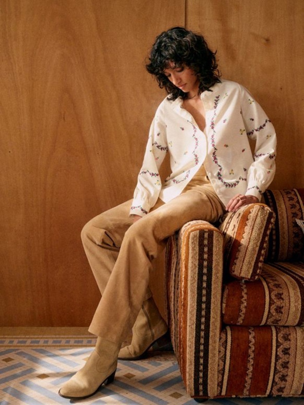 Sezane Elvio Shirt x Lucia Vergara - Picture 2 of 8